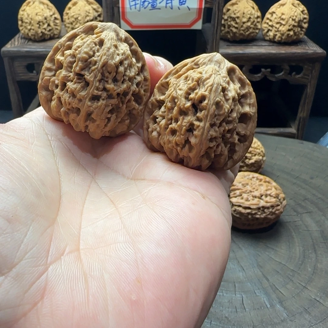 吊坠文玩核桃41全家福三角