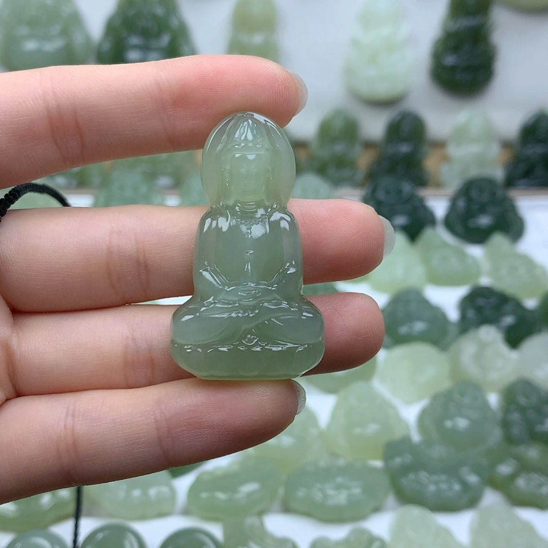 【闪购商品】颈饰未镶嵌和田玉?****