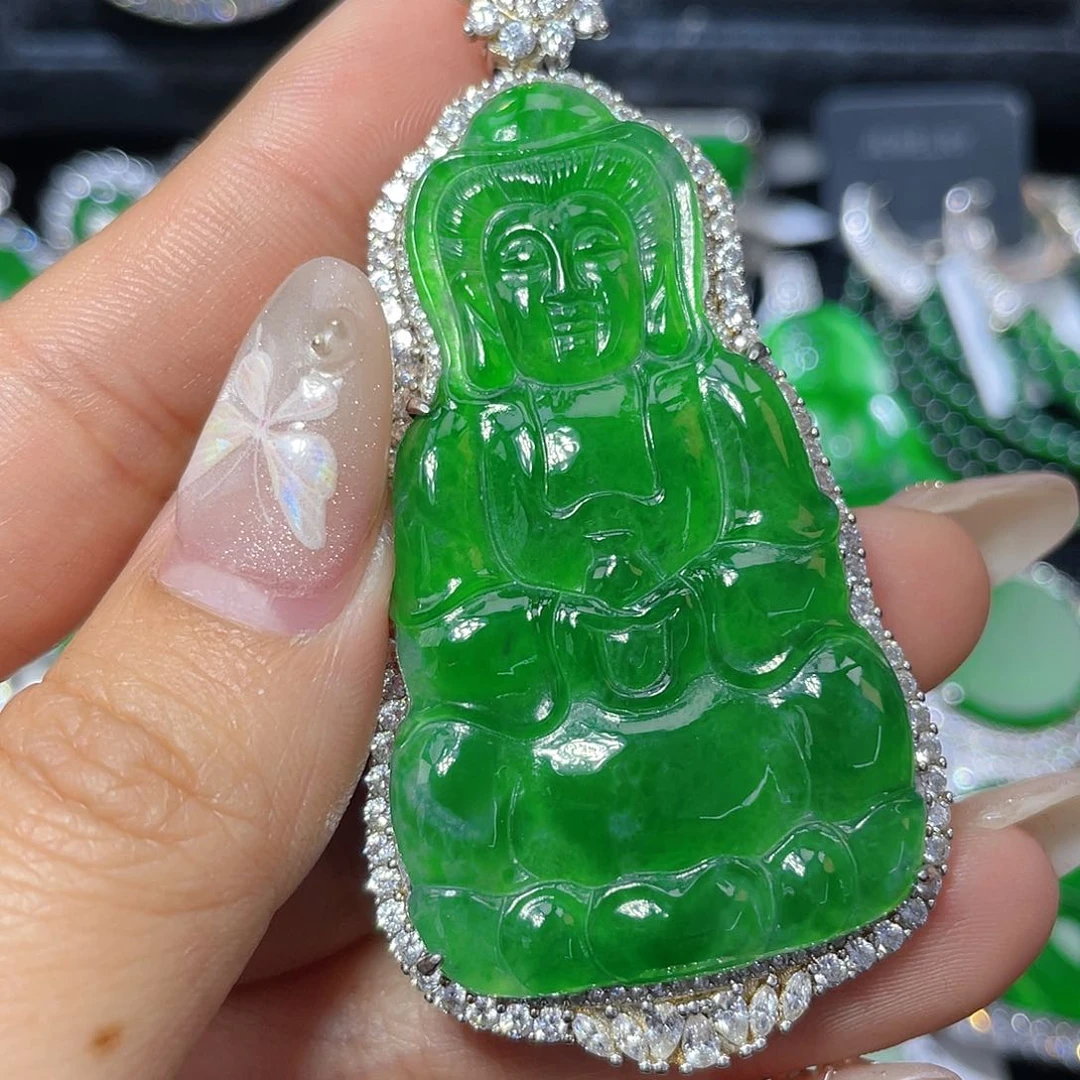 翡翠颈饰银S925镶嵌翡翠