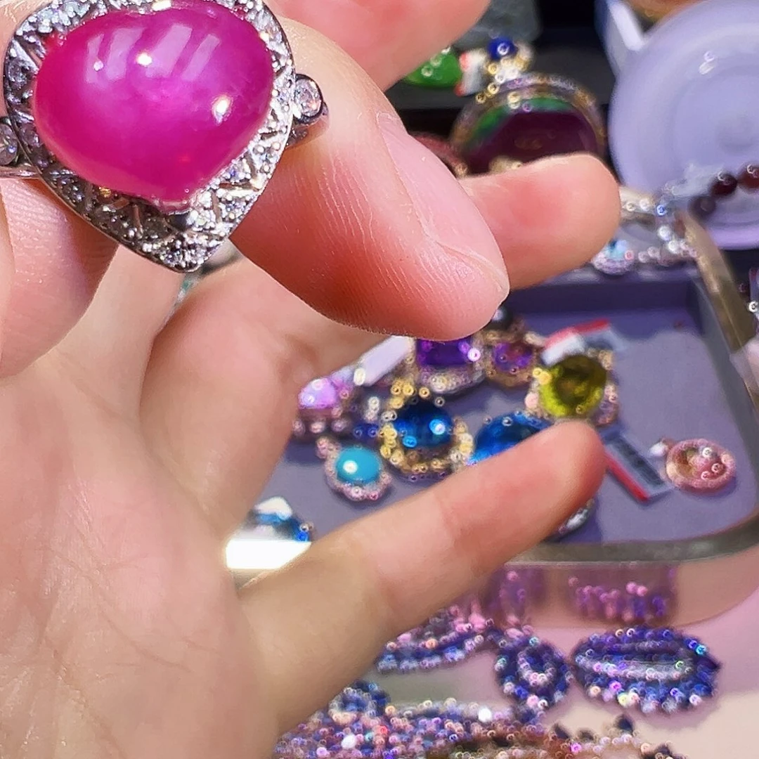 银S925镶嵌红宝石珠宝奇石