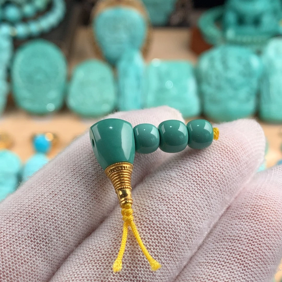 绿松石18K金镶嵌三通套装卡8.9