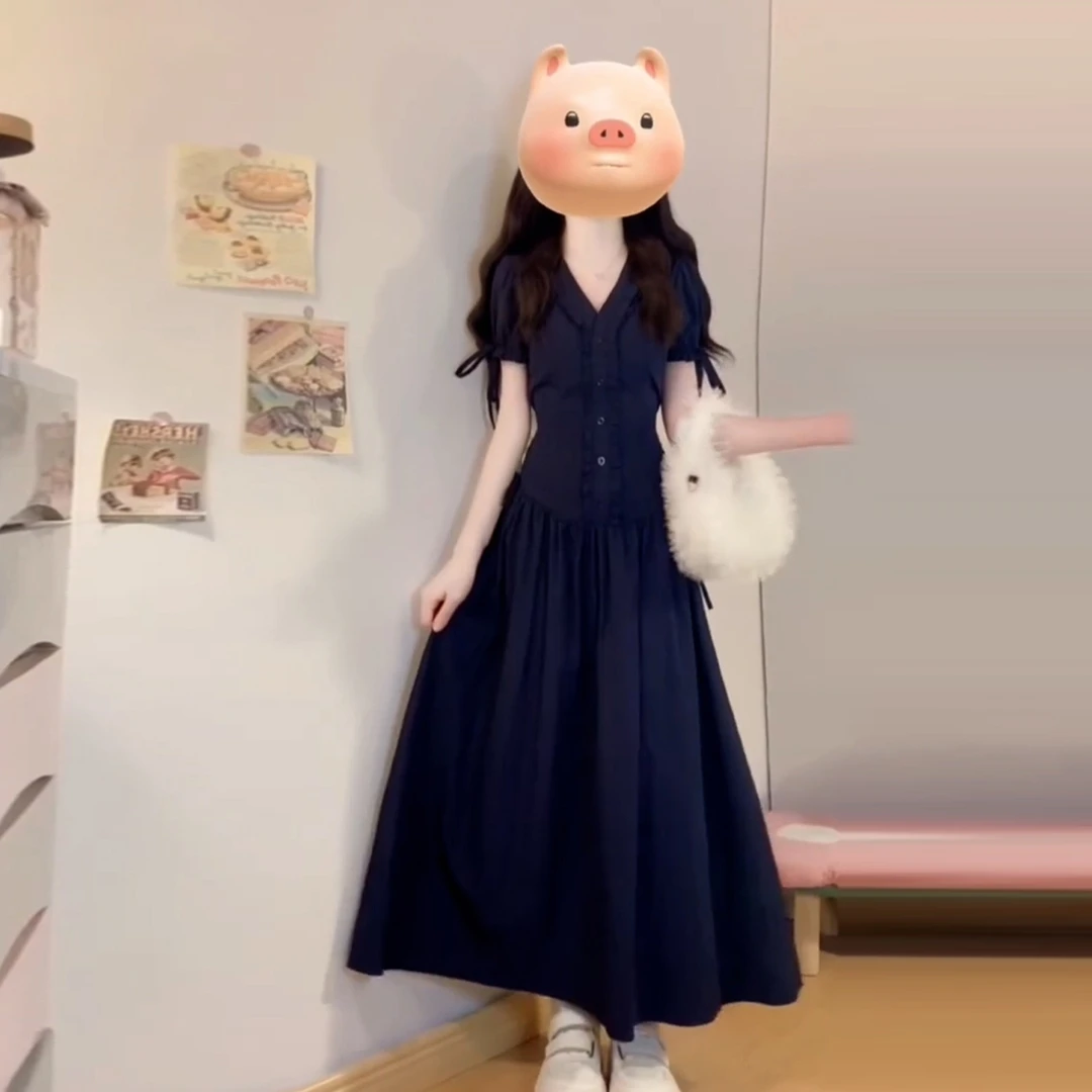 法式气质蓝色v领短袖连衣裙子女夏季2025新款高级感收腰显瘦长裙