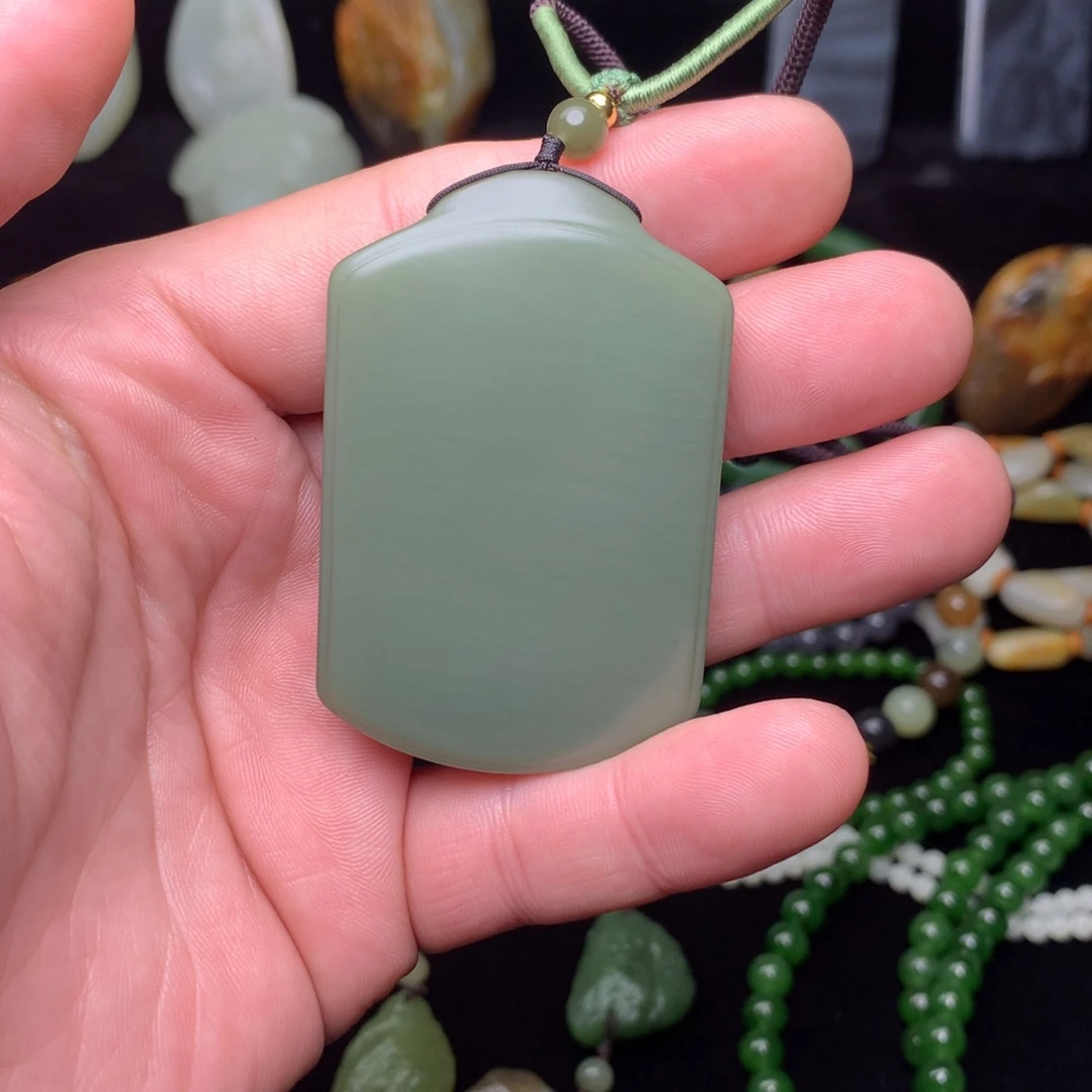 善***人和田玉未镶嵌手链