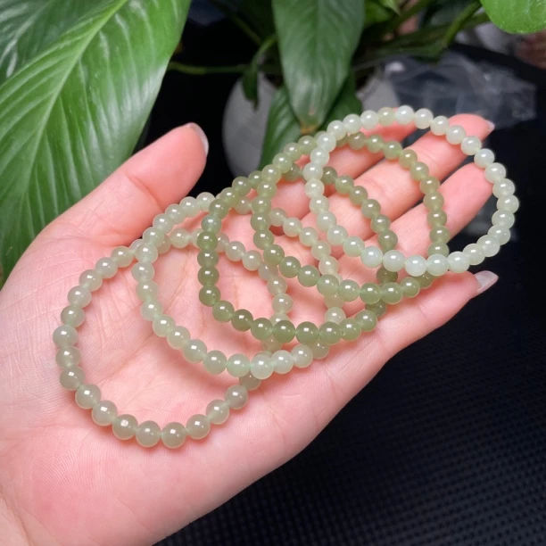 和田玉青海料晴水卡6mm手串（多样性发一件）