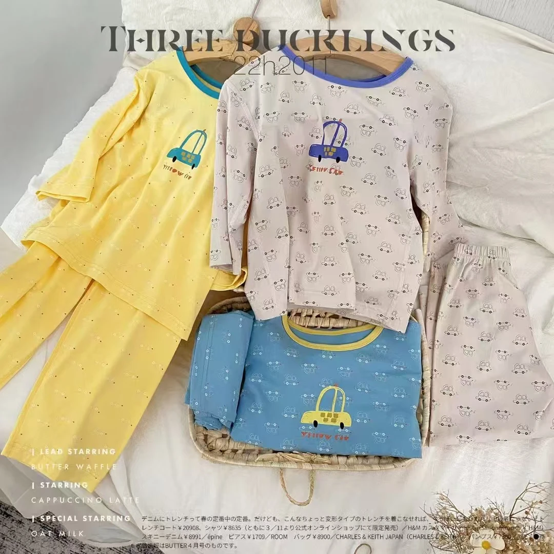 三只小鸭-卡通汽车套装            2011