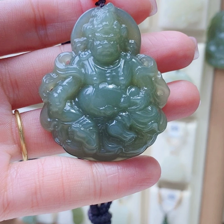 财***哥和田玉未镶嵌颈饰