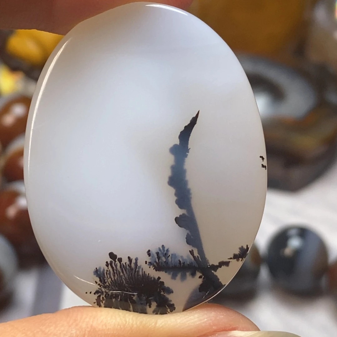 玛瑙/玉髓颈饰未镶嵌?**?