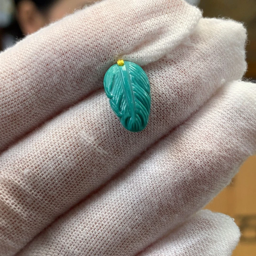 绿松石未镶嵌挂件