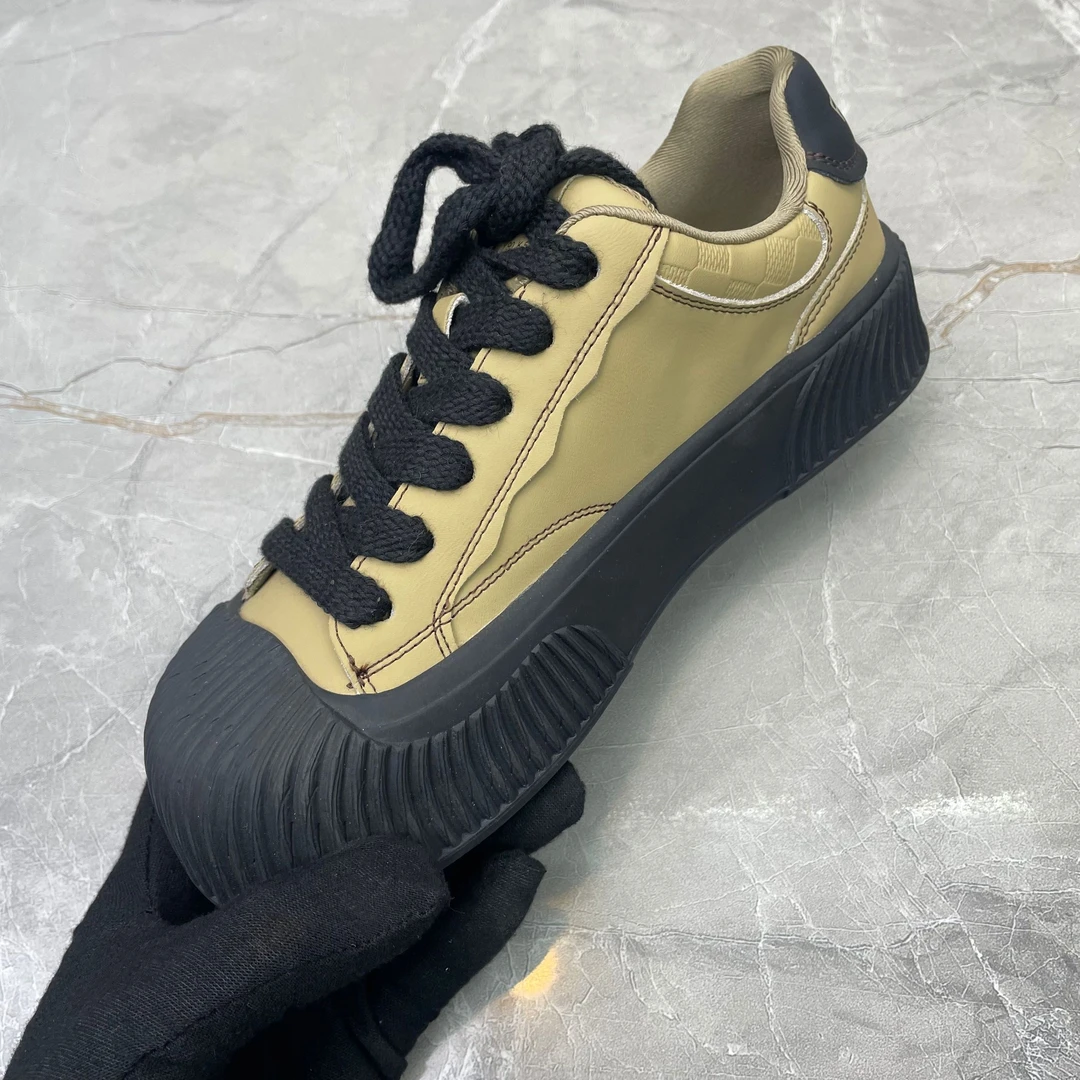 e（孤品）35/36/38码休闲鞋 女牛皮7083-8830