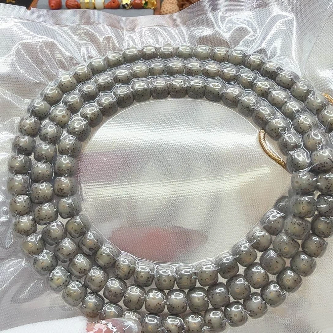 星月菩提手串13梵天糯冰月留白针尖星8左右108