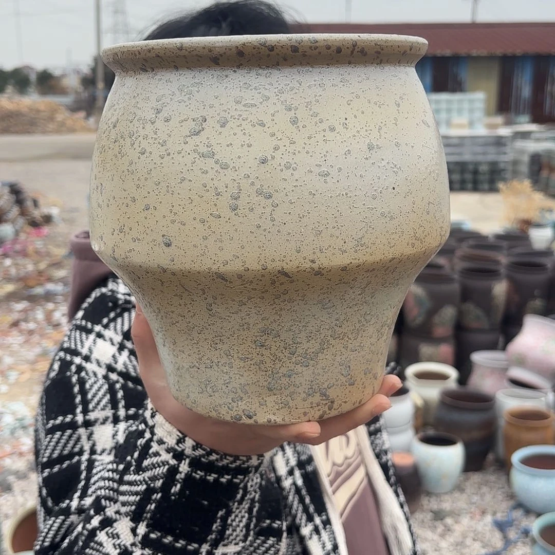 紫砂花盆口径18高度20火锅瑕疵一个