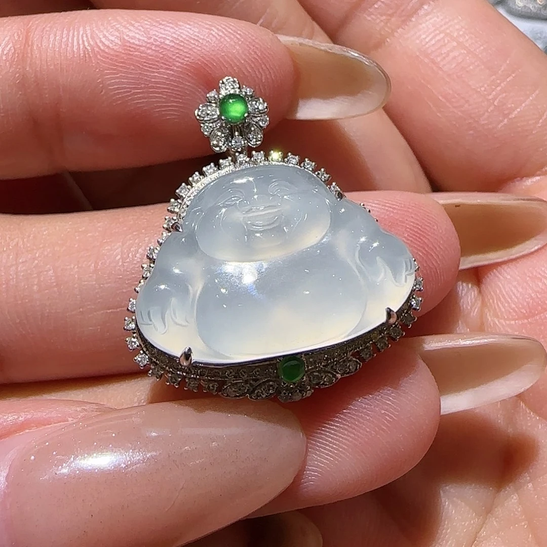 【闪购商品】颈饰18K金镶嵌翡翠天然