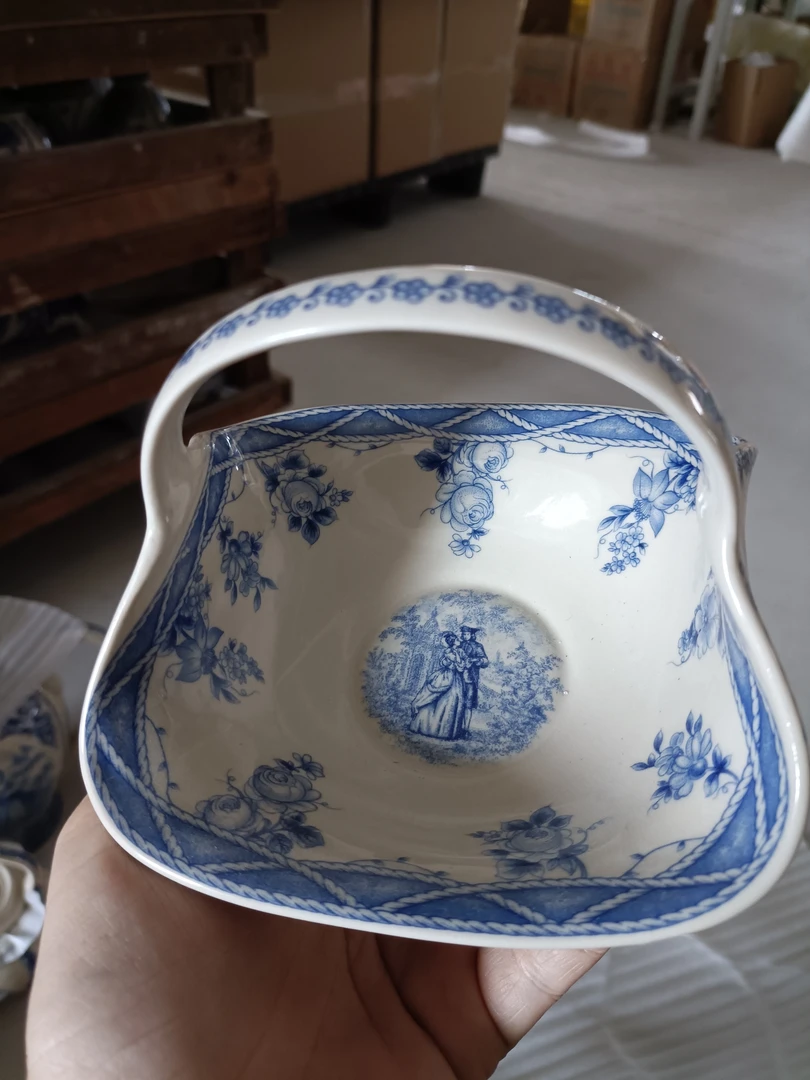 雅顿黑瓷收藏级别青花花篮022