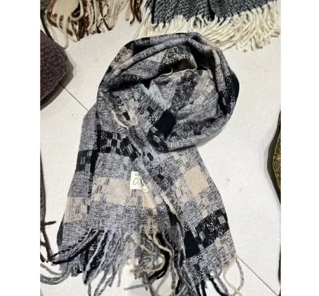 阿婷家冬季新款保暖围脖针织毛线流苏加厚款围巾