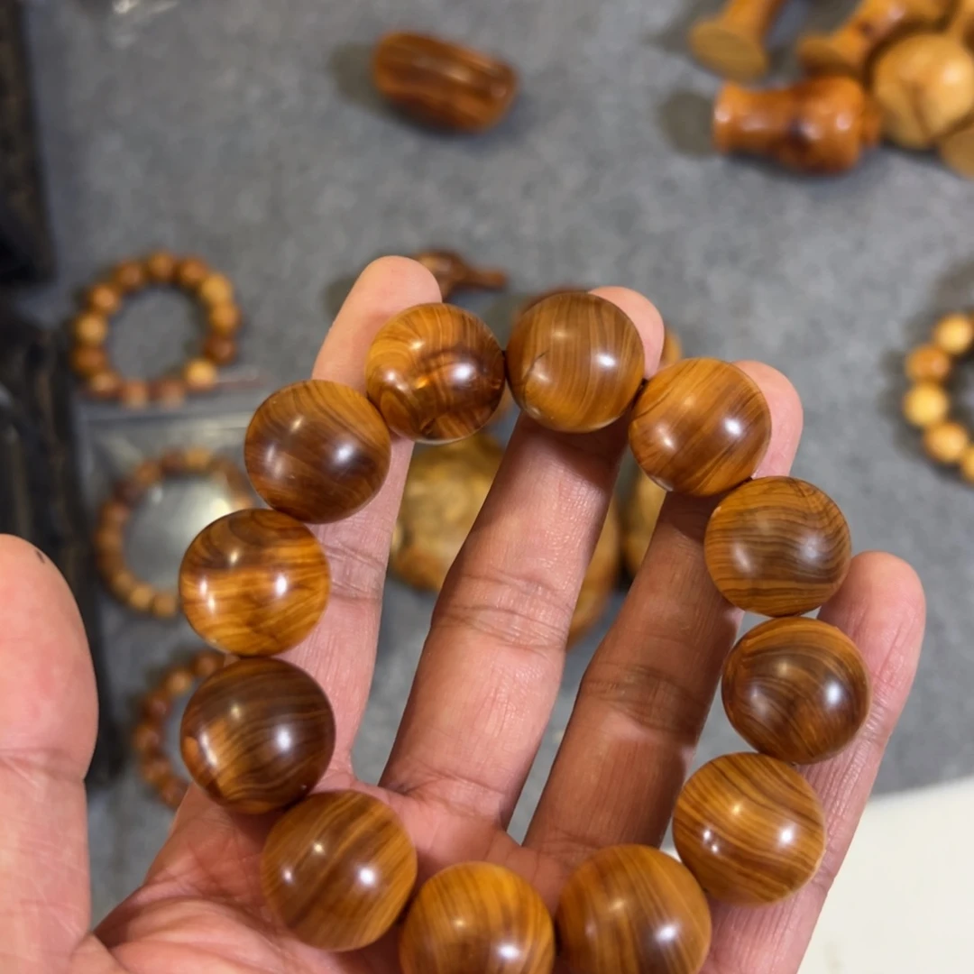 豌***生柏木太行陈化瑕疵2.0梅子味