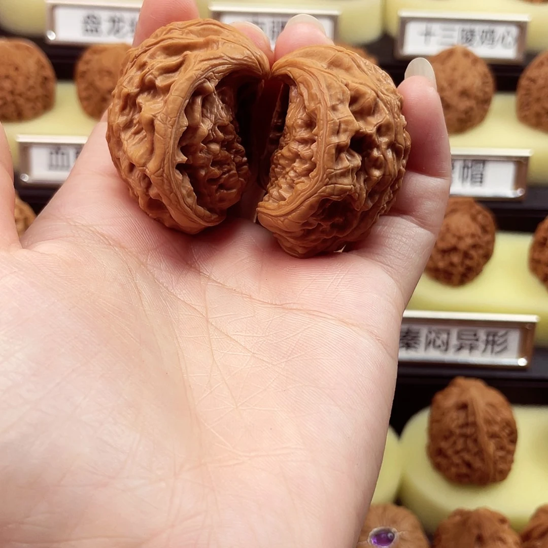 文玩核桃把件D****）异形蛇8113