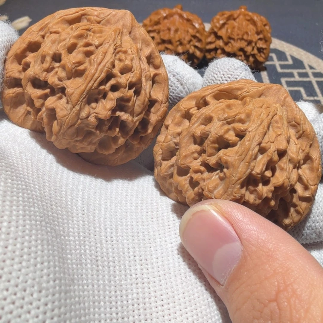 吊坠文玩核桃玉华宫粗筋王