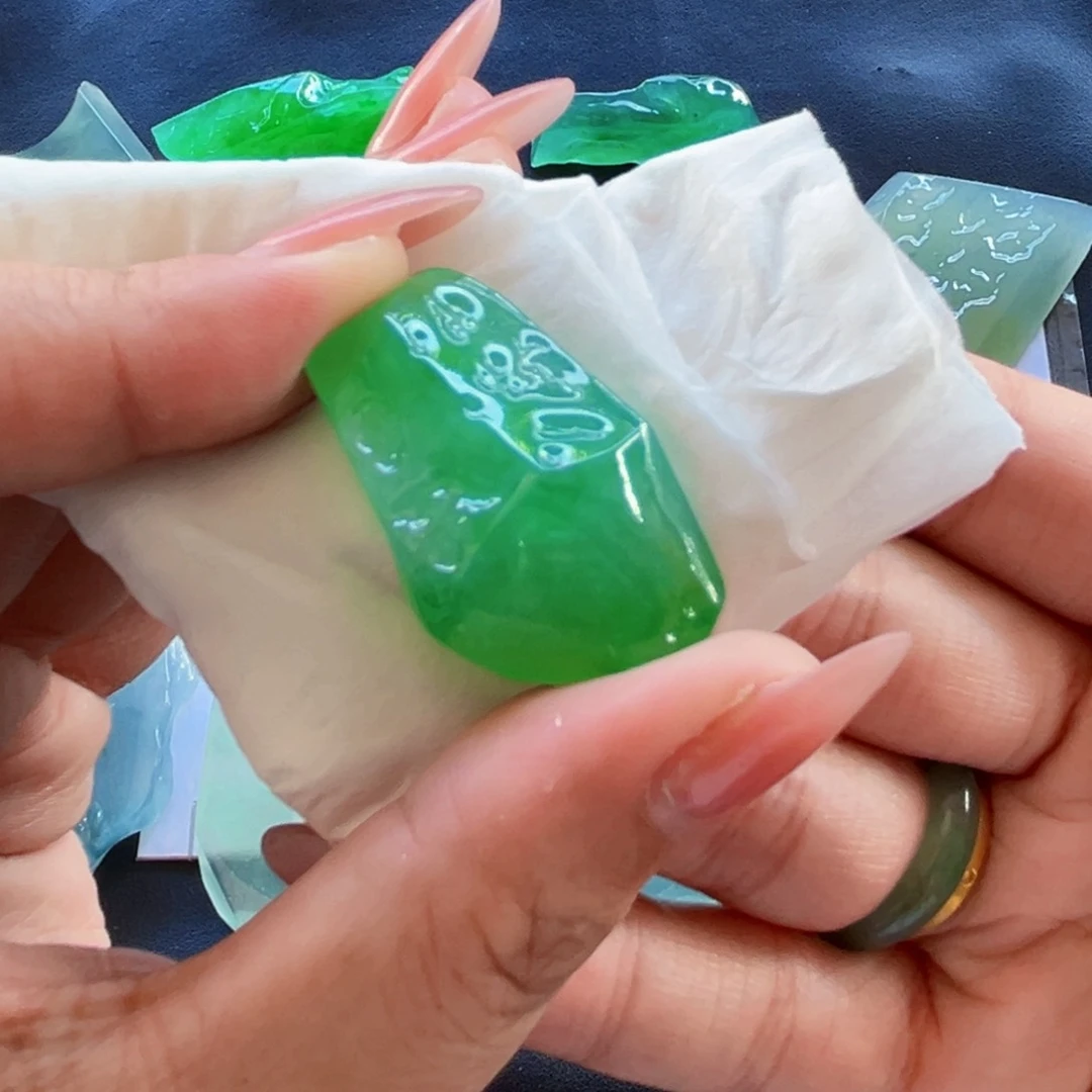 未镶嵌定制翡翠翡翠首饰