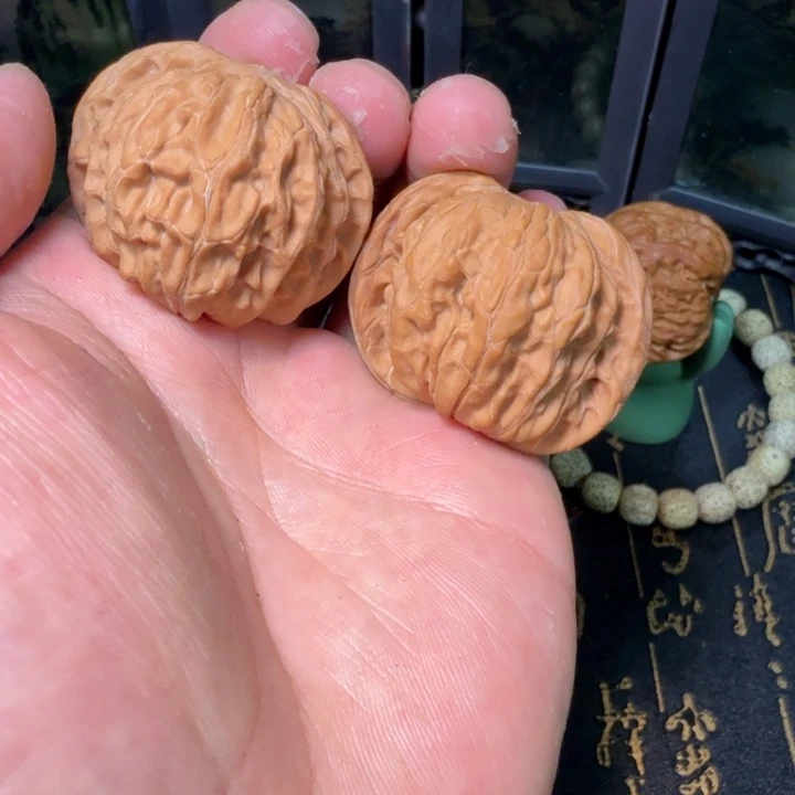 文玩核桃吊坠磨盘40