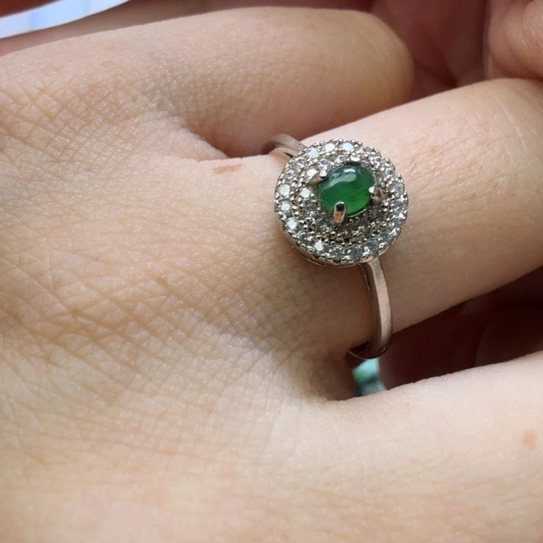 翡翠未镶嵌颈饰004