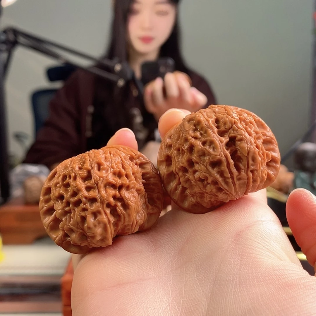 吊坠文玩核桃43血麒麟
