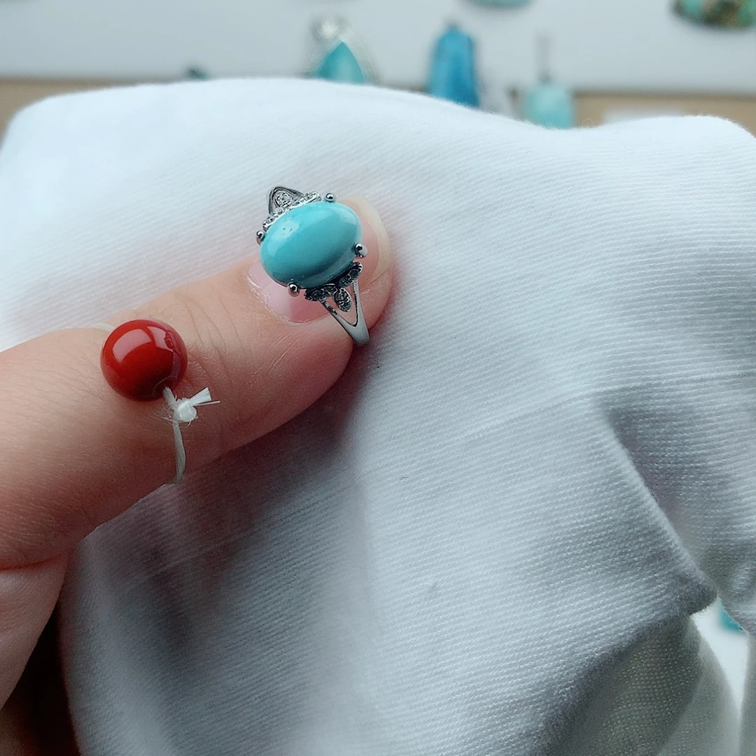 南红玛瑙未镶嵌珠宝奇石