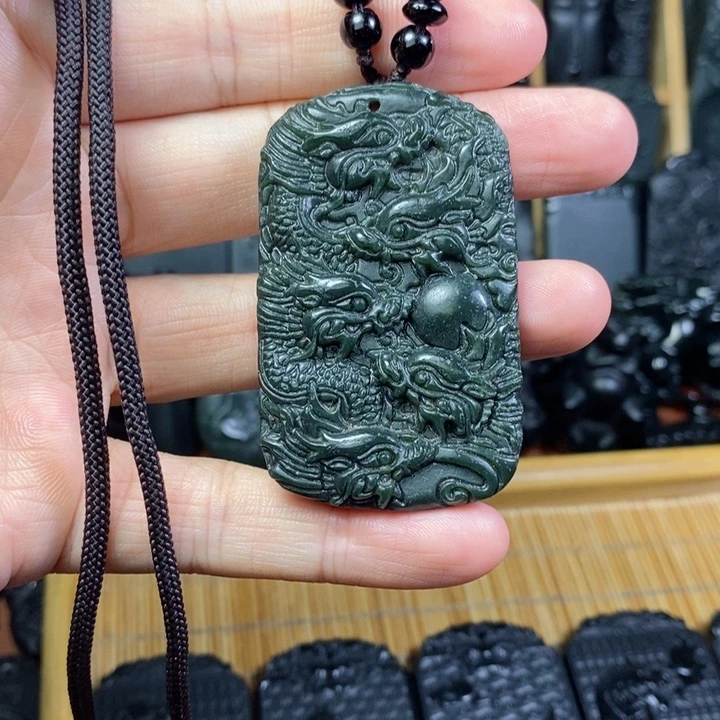 和田玉（青玉）未镶嵌颈饰