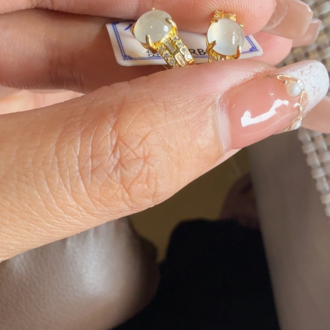 颈饰银S925镶嵌翡翠耳钉