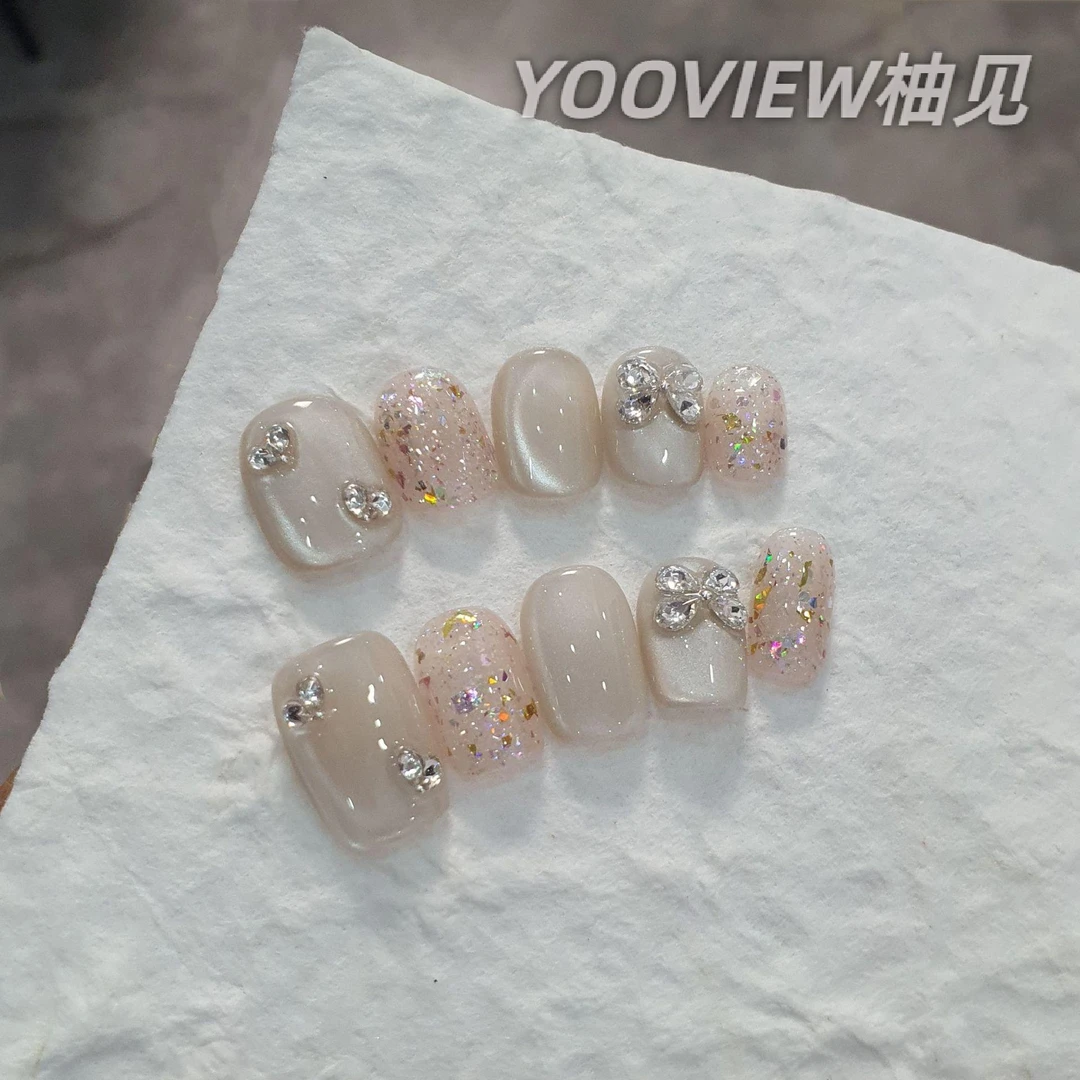 高级感穿戴甲手工可爱穿戴甲中长款原创堆钻清透玻璃珠猫眼显白