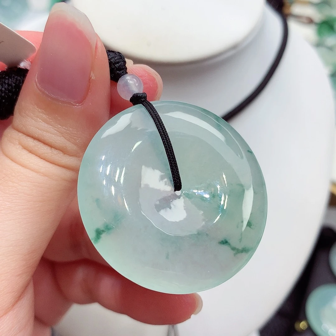 颈饰未镶嵌翡翠翡翠63，35.9/5.8