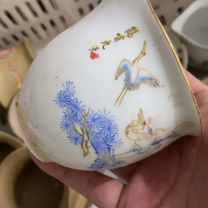 陶瓷艺术品及陶瓷壶