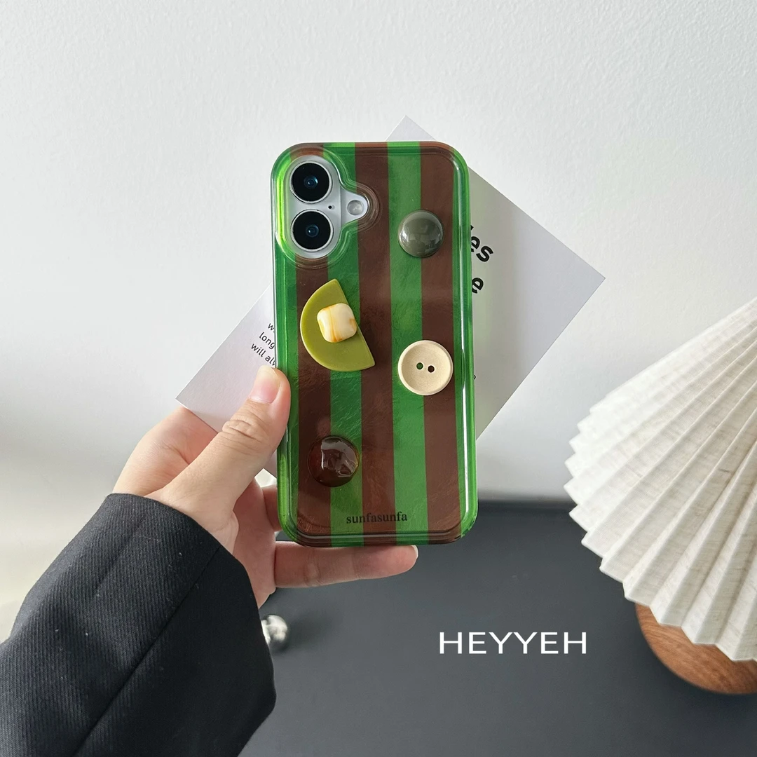 小众复古绿棕条纹宝石适用iPhone16pro手机壳苹果15新款13不撞款
