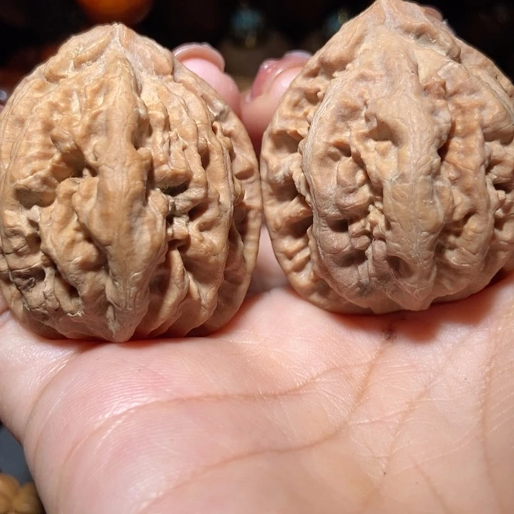 把件文玩核桃东北楸子小雪84