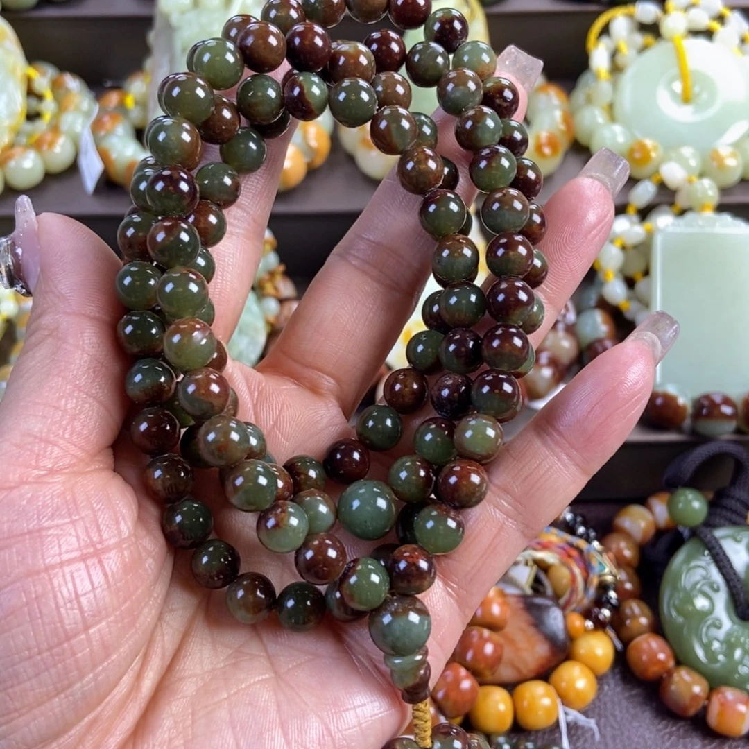 忘***忆透闪石质玉未镶嵌手链