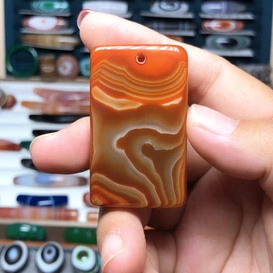 未镶嵌颈饰玛瑙/玉髓