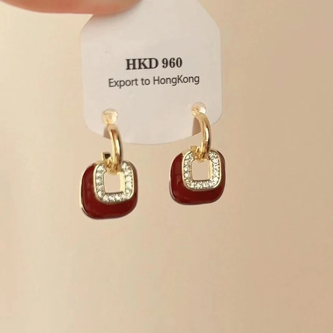 铜合金耳饰 复古酒红色镂空方形耳钉时尚轻奢高级感秋冬新年耳饰