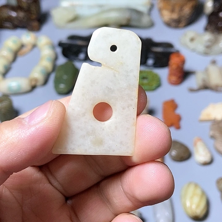 和田玉未镶嵌颈饰7