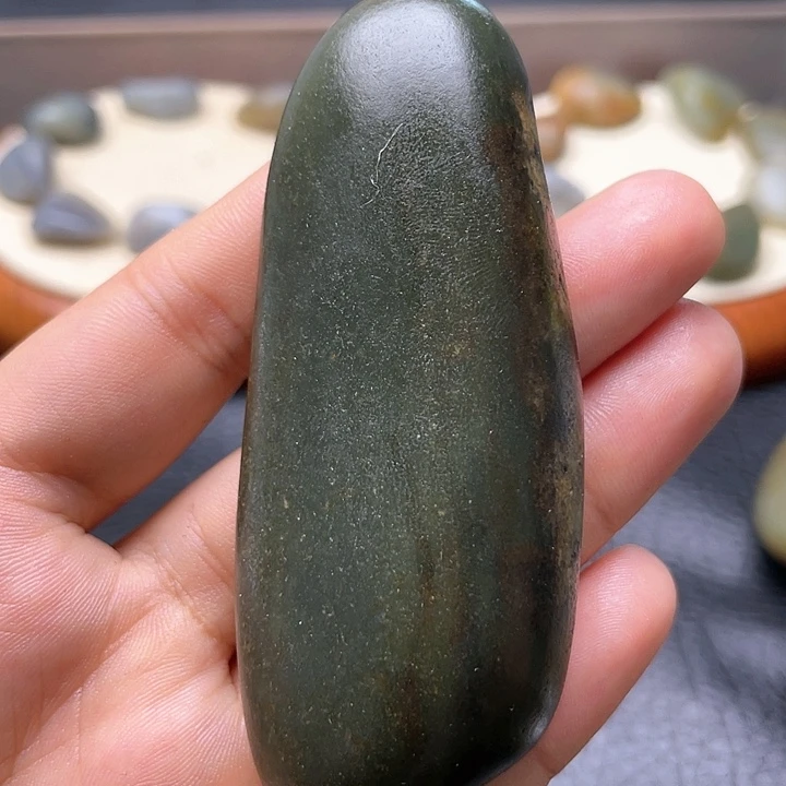 和田玉颈饰未镶嵌24