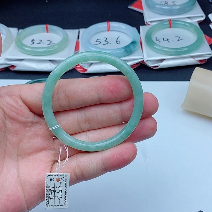 翡翠手镯未镶嵌55-56叮当