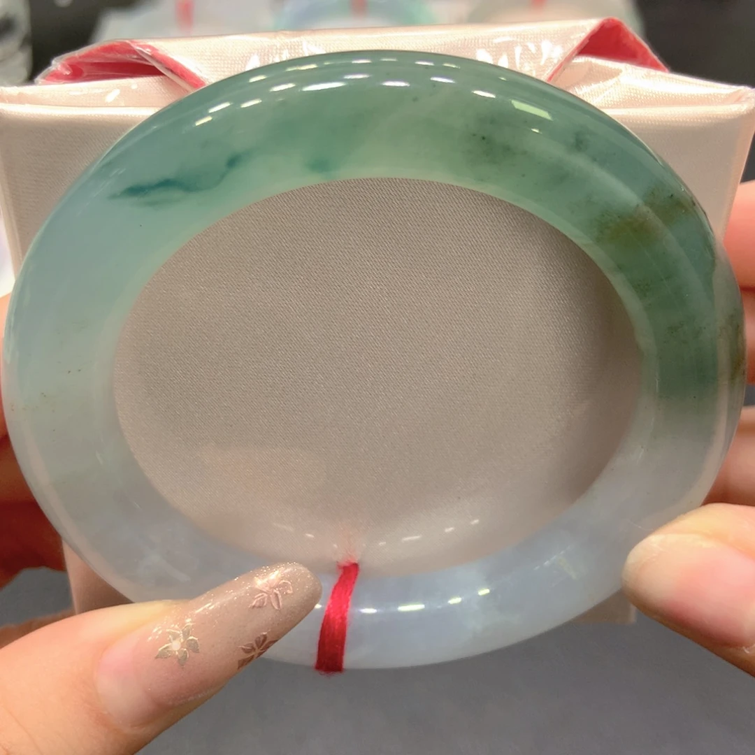 翡翠未镶嵌手镯56圆