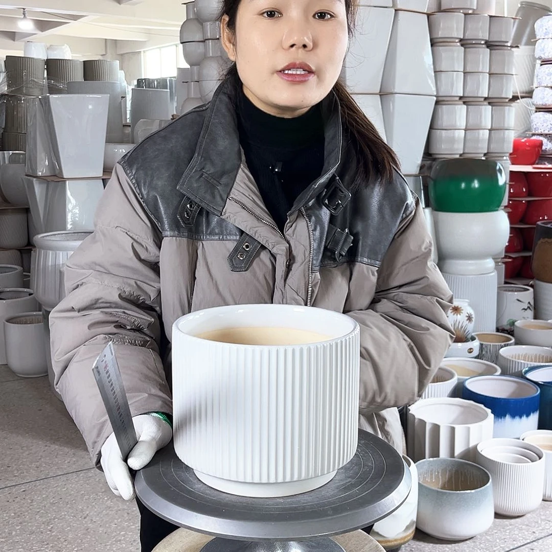 陶瓷口径20-16。亮白