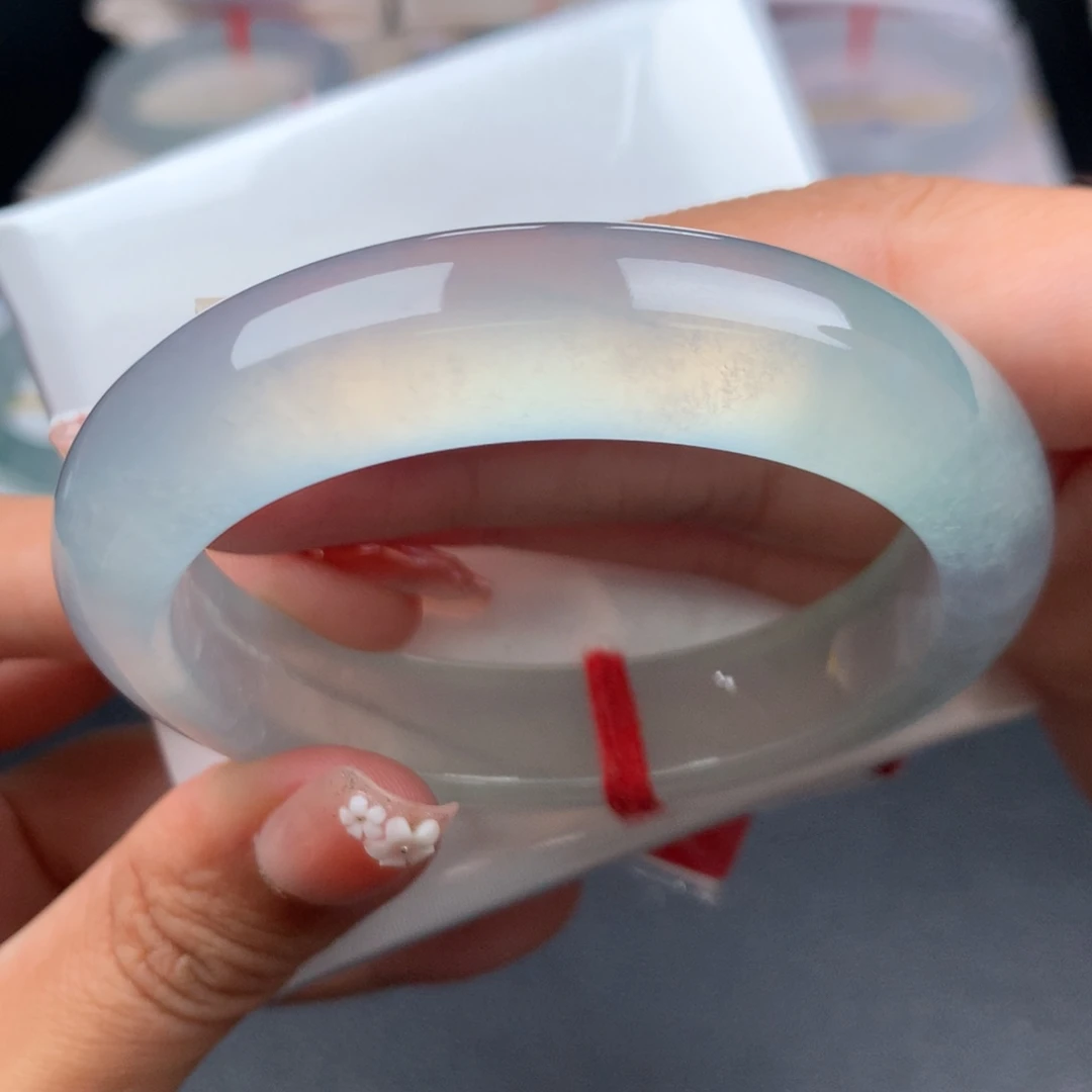 翡翠未镶嵌手镯26号