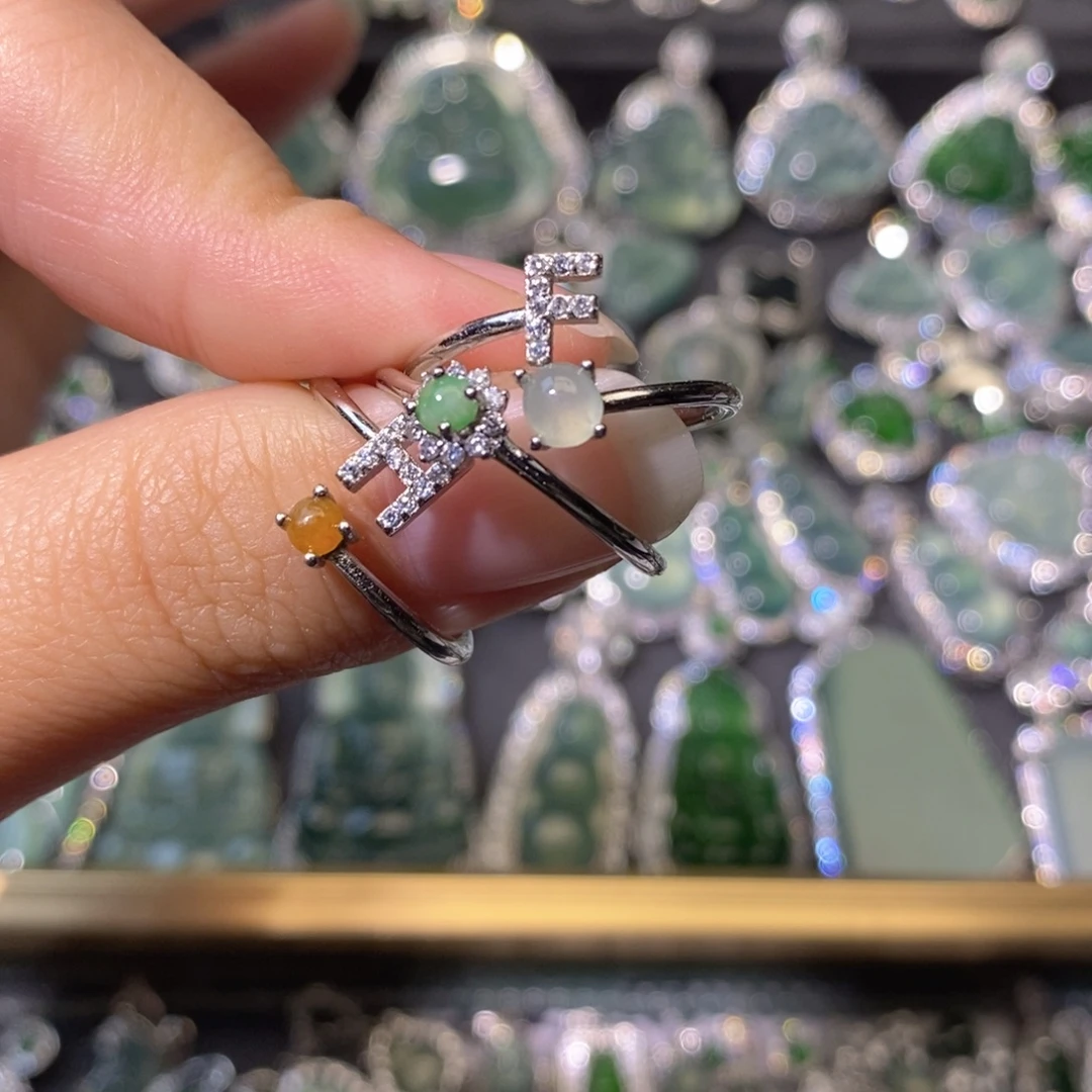 翡翠未镶嵌颈饰天然