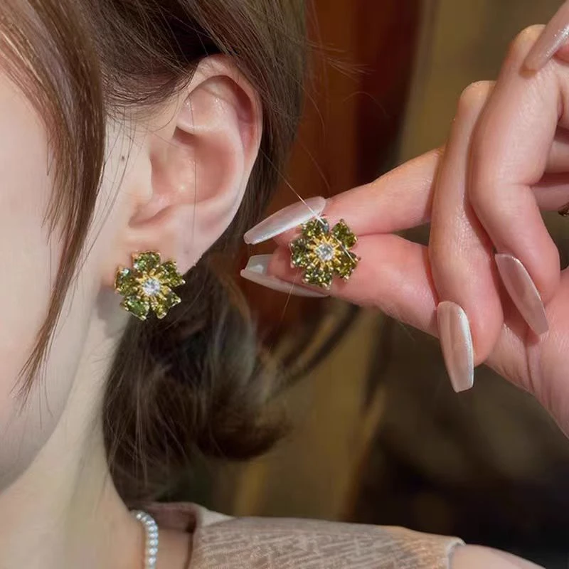 合金仿水晶耳饰 绿色花朵小耳钉气质百搭复古简约耳环精致清新