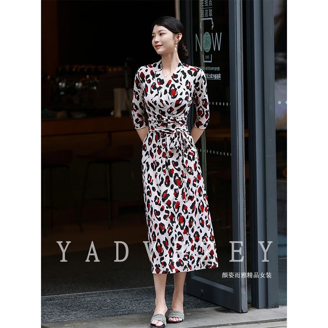 2025夏季款摩登豹纹裹身裙气质感七分袖收腰绑带包臀连衣裙