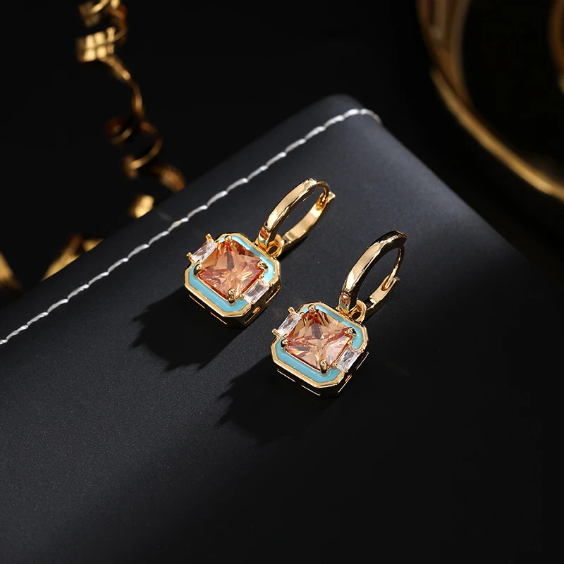 铜合金耳饰 《货号7688》法式复古时尚滴釉方糖吊坠耳饰