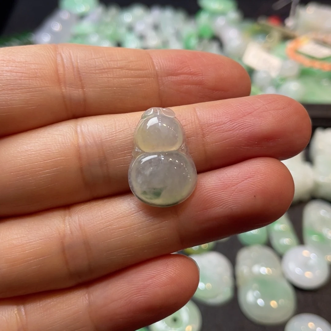 吊坠(不含链)未镶嵌翡翠葫芦