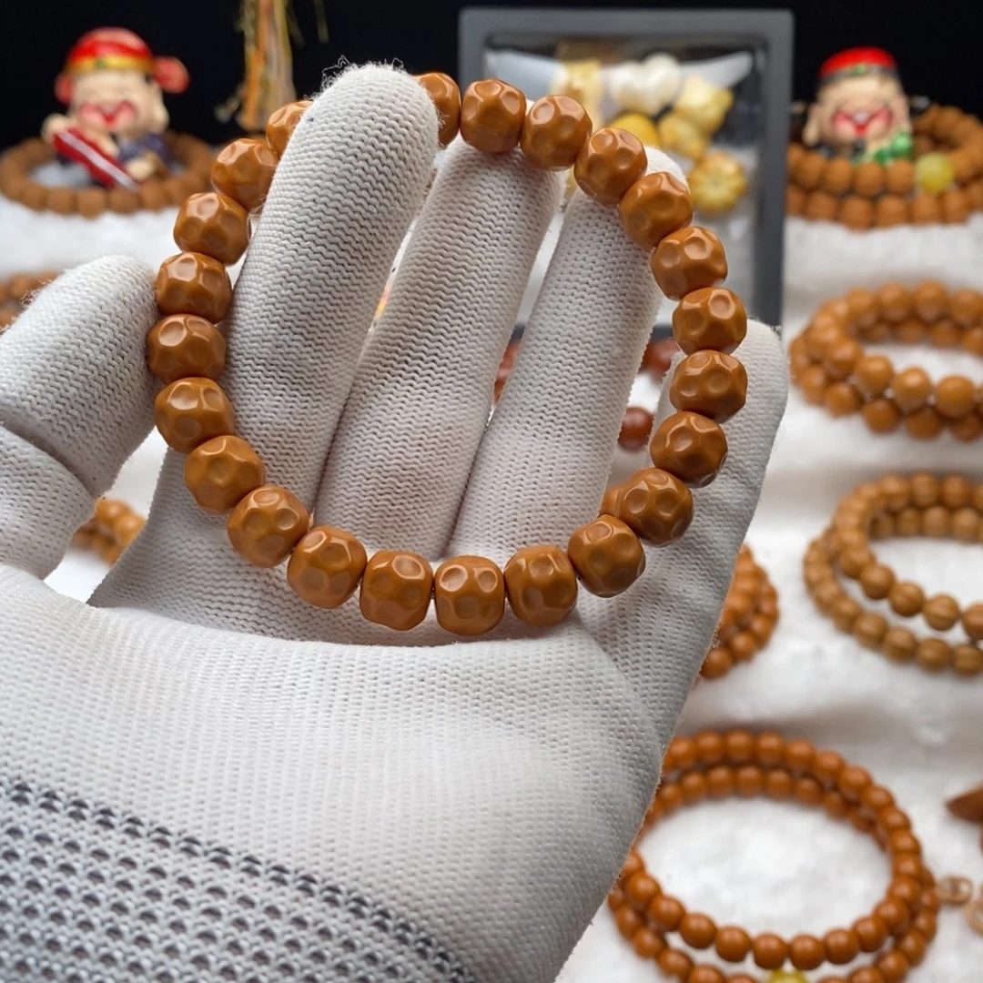 喜****猴头核桃吊坠猴头核桃