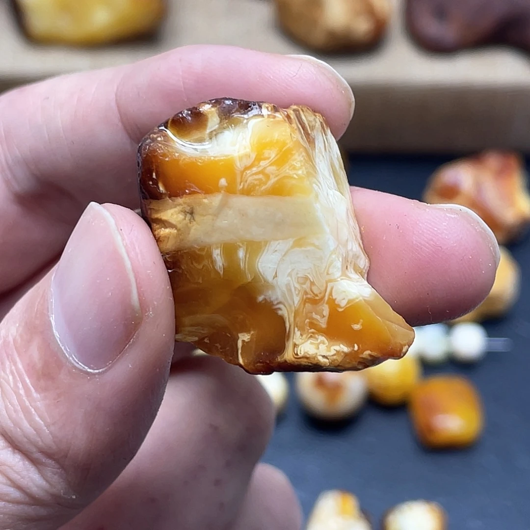 未镶嵌定制琥珀弄****.定制