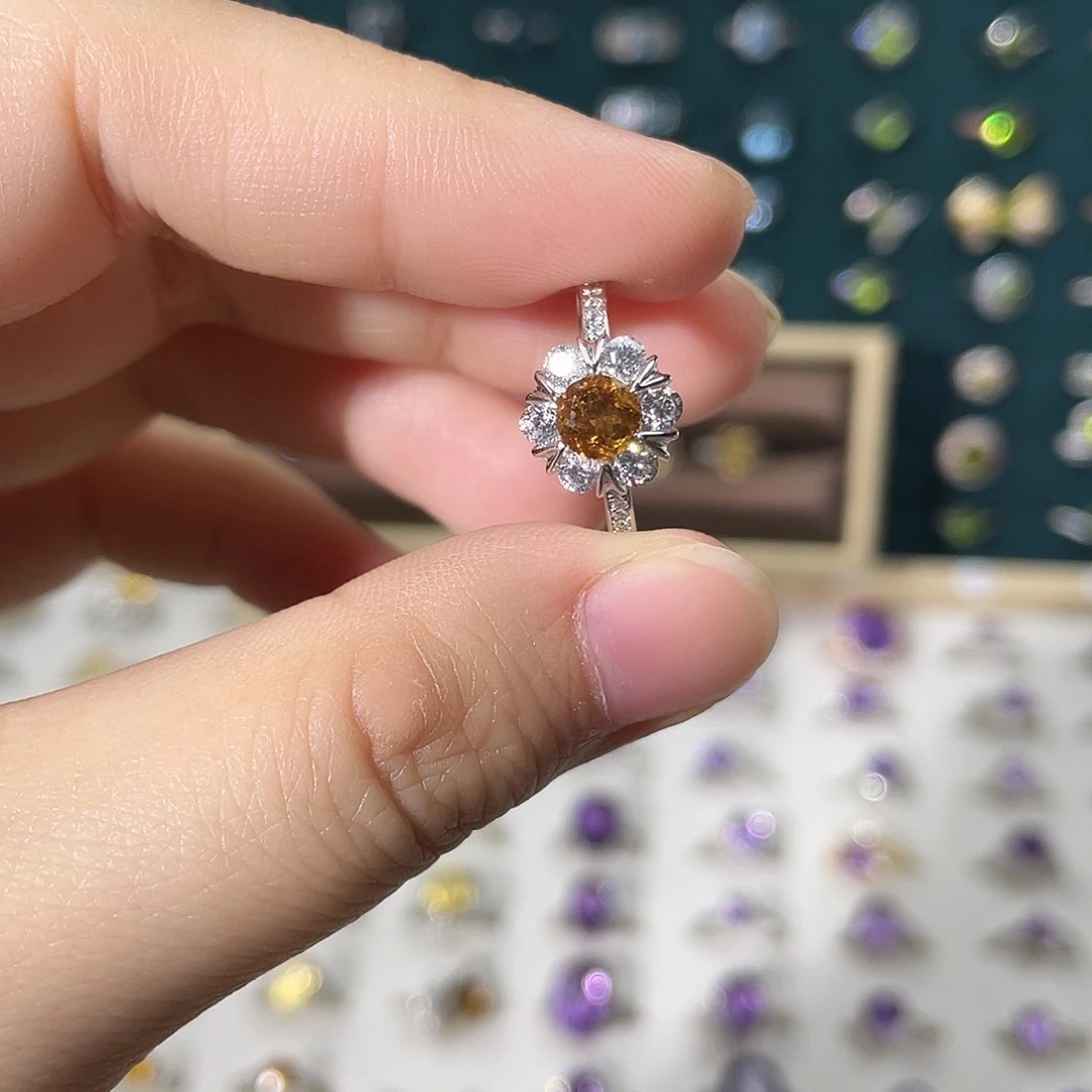 黄晶戒指银S925镶嵌围钻款花戒